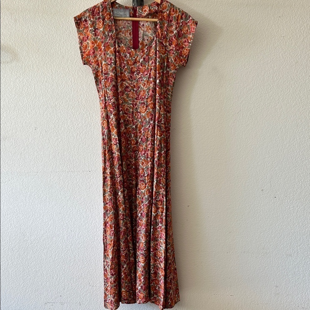 Floral Maxi Dress in Red and Orange size XS